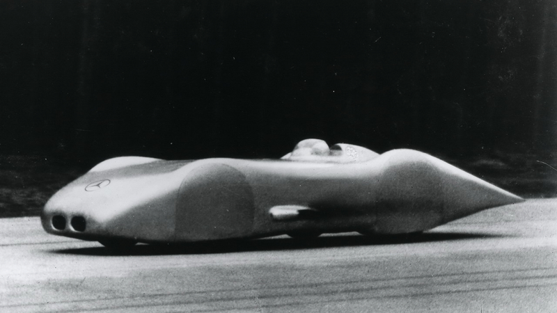 Illustration for article titled The Sleek Streamliners That Broke Records And Served Evil